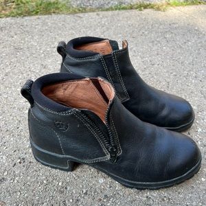 Ankle boots
